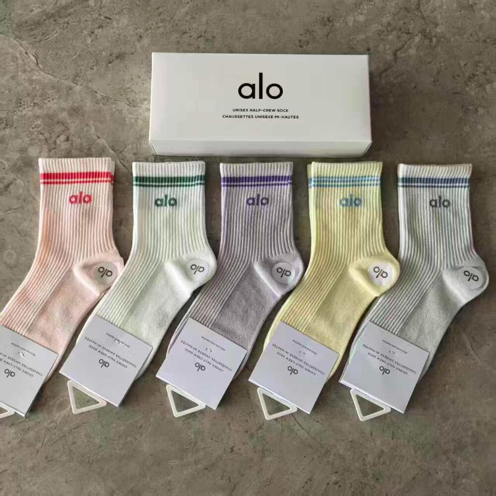 A19- ALO Yoga Women's Thin Stripe Half-Crew Socks 5-Pair Box Set - Pastel Tones